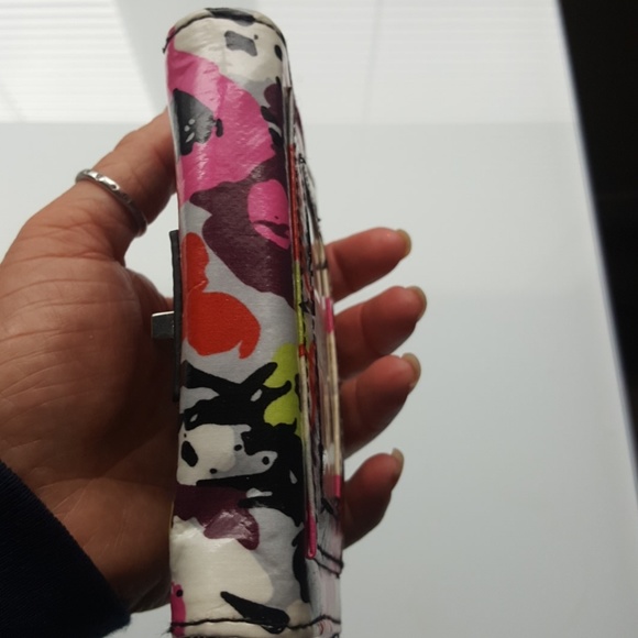 3/$25  Bundle Only - Relativity Wallet - Picture 5 of 9